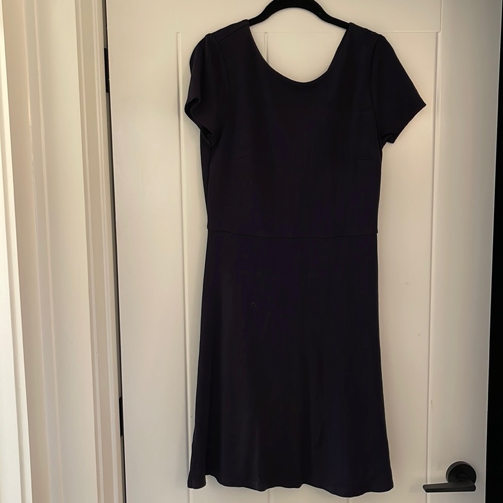 LOFT dress, never worn, navy, fabric has stretch, knit/tie back detail